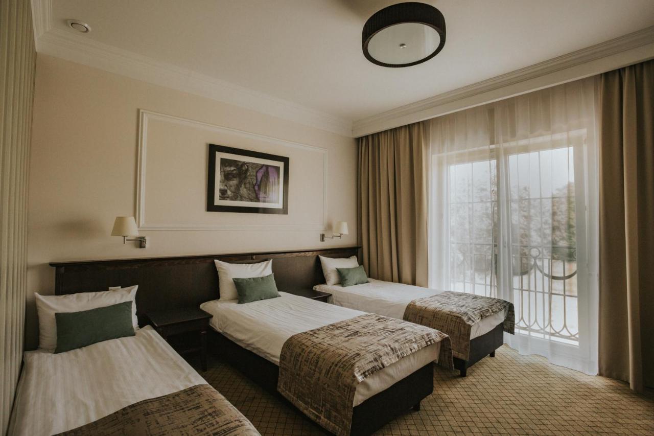 Hotel Toscania Włoszakowice Esterno foto